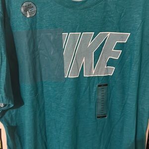Green XXL Nike Dri Fit TShirt